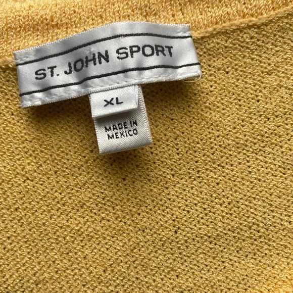 St. John Sport Santana Knit Sleeveless Sweater Vest - Picture 3 of 5